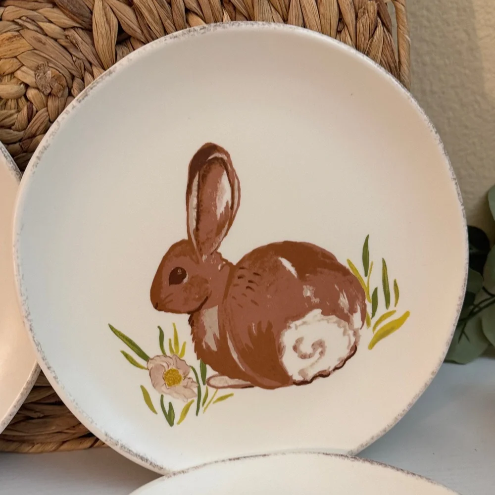 Charming Rabbit Design Plates - Picture 5 of 9
